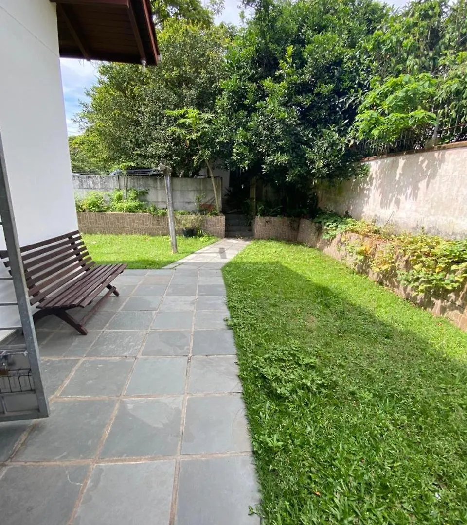 Sobrado Proximo A Praia E Parque Beto Carrero Penha